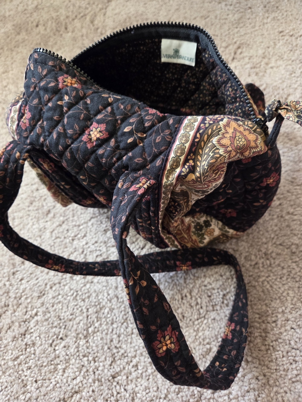 Vintage Vera Bradley Duffle Bag in Black and Brown - Picture 9 of 9